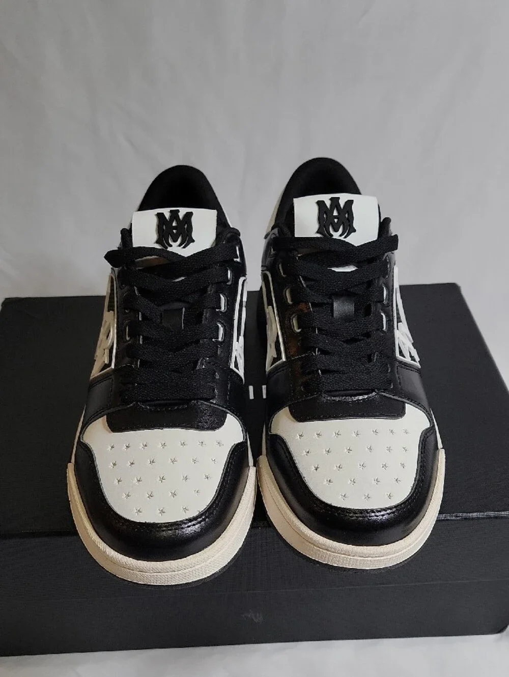 AMIRI Black and White Classic Low Sneakers